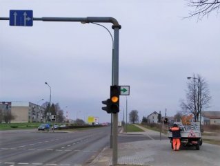Šviesoforinėse miesto sankryžose – ir gyventojų pageidautos lentelės su žaliomis rodyklėmis