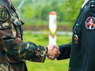 VSAT pareigūnu galima tapti baigus 15-os savaičių kursus