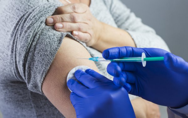 Nuotrauka iš: http://www.mazeikiai.lt/savivaldybe/naujienos/vakcinacija-kaip-ji-vyks-ir-kur-registruotis-ma%C5%BEeiki%C5%B3-rajone/