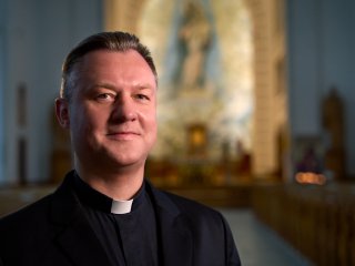 Bendruomenę telkiančiam dvasininkui – miesto apdovanojimas 
