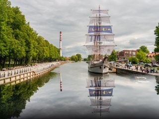 Dovanos 770 Klaipėdai: nuo oratorijos iki jubiliejinių „Meridiano“ burių ir duonos