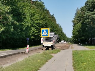 Dėl remontuojamo kelio ruožo pro Lėbartų kapines