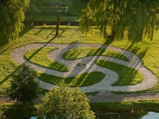 Kviečiame dalyvauti paskelbtame Mitologinės poilsinės ir žaidimų erdvės „Baltų saulės parkas“...