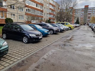 Prašymas dėl vietų automobiliams – vienu paspaudimu 