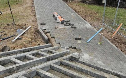 Klaipėdoje įsibėgėja šaligatvių atnaujinimo darbai