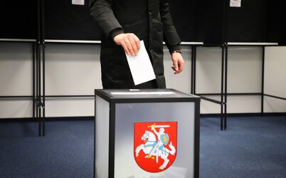 Antradienį prasideda tris dienas truksiantis balsavimas iš anksto Respublikos Prezidento rinkimų...