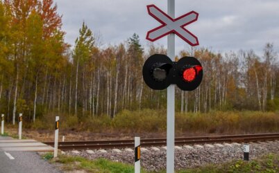 Dėl remonto darbų nakčiai bus uždaroma Tilžės g. geležinkelio pervaža