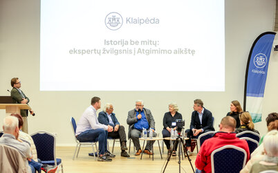 Istorija be mitų: ekspertų žvilgsnis į Atgimimo aikštę