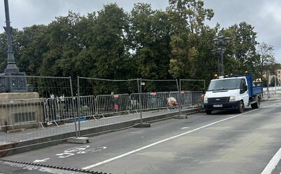 Atnaujinami Biržos tilto turėklai