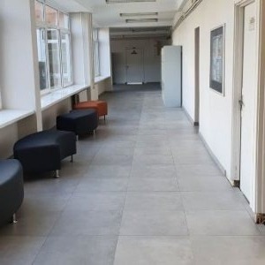 "Versmės" progimnazijos laiptinė po remonto darbų: "Versmės" progimnazijos laiptinė po remonto darbų: